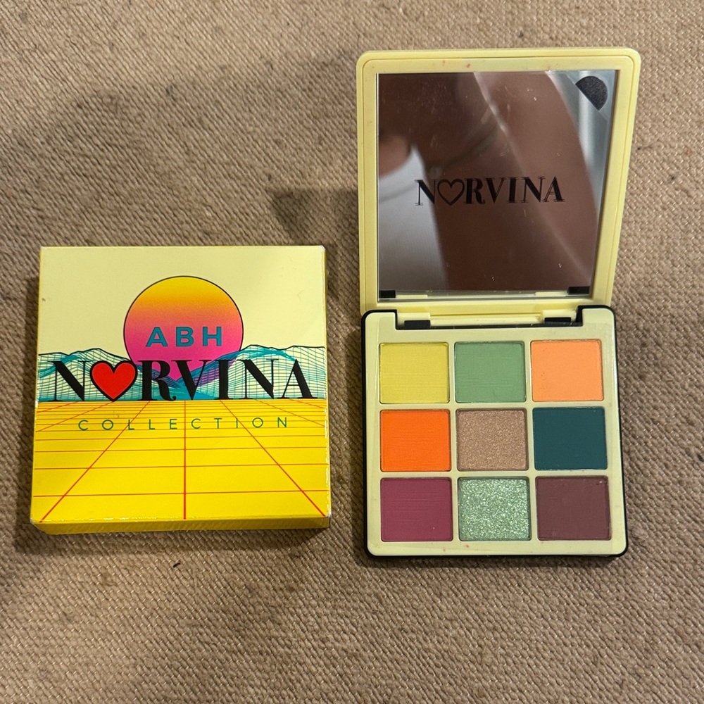 ABH Norvina Mini Eyeshadow Palette -
